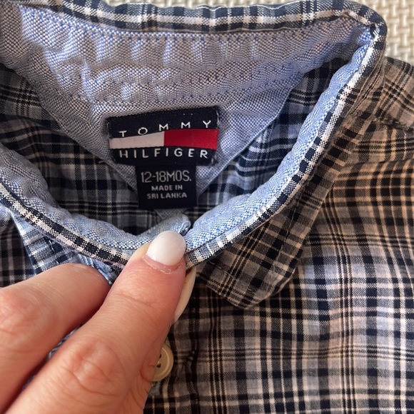 Tommy Hilfiger Shirt - Picture 3 of 4